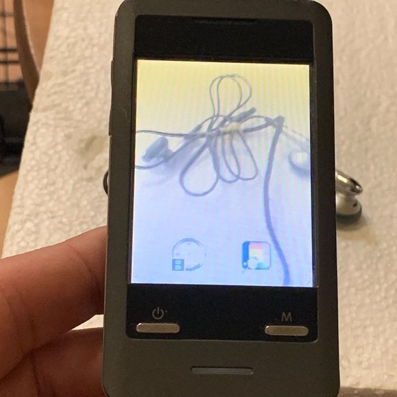 Coby 8 GB Digital Media Player - Works, Battery Dead / Parts - Repair - Picture 4 of 7